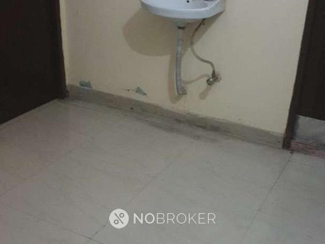 4+ BHK House For Sale In Chhatarpur