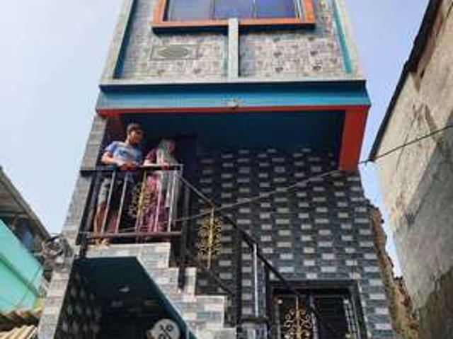 4+ BHK House For Sale In Govandi East