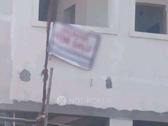 4+ BHK House For Sale In Isnapur