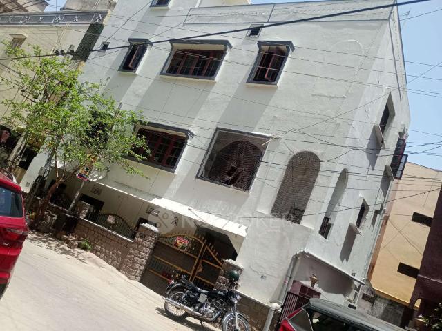 4+ BHK House For Sale In Kukatpally