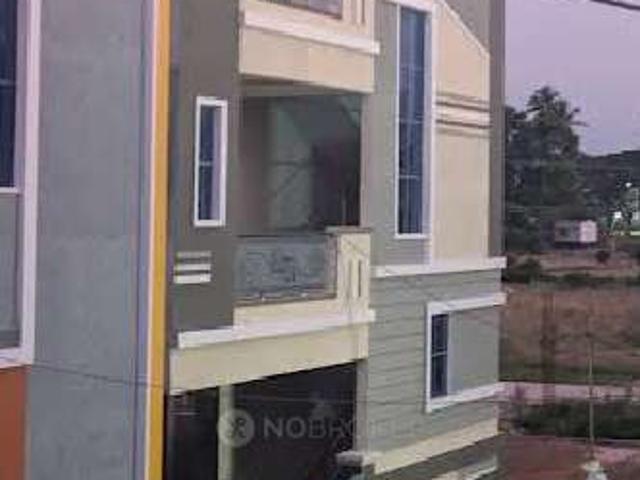 4 BHK House For Sale In Mallapur