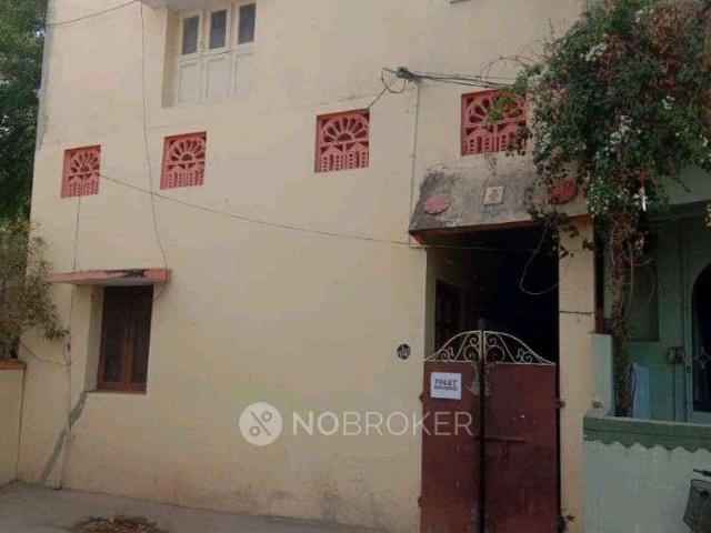 4+ BHK House For Sale In Medavakkam