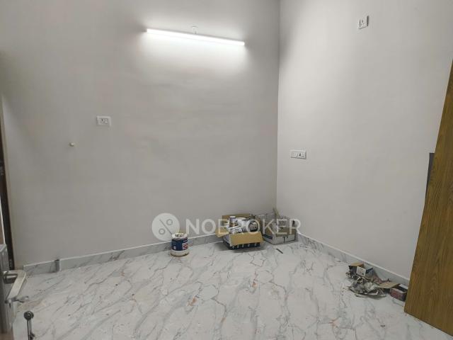 4+ BHK House For Sale In Mogappair