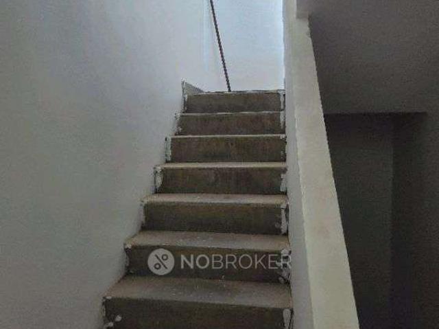 4+ BHK House For Sale In Old Safilguda