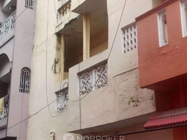 4 BHK House For Sale In Old Washermanpet