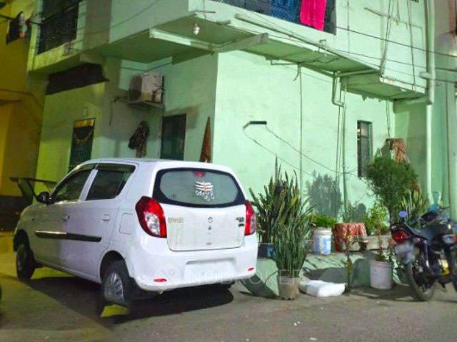4 BHK House For Sale In P4jf+rcm, Near Authority, Block 7, Pocket 1, Sector 16, Rohini, Delhi, 110089, India