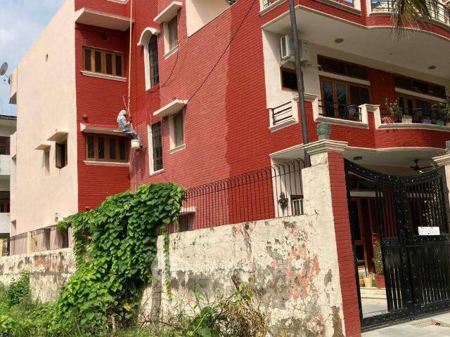 4+ BHK House For Sale In Palam Vihar