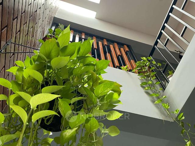 4+ BHK House For Sale In Pallikaranai
