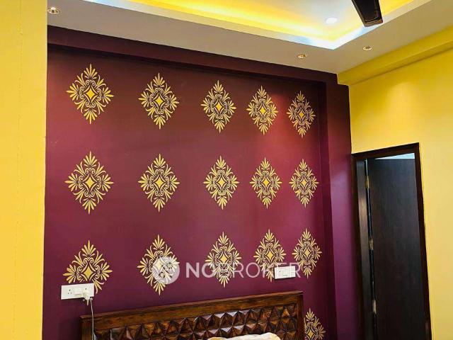 4+ BHK House For Sale In Phi Iii