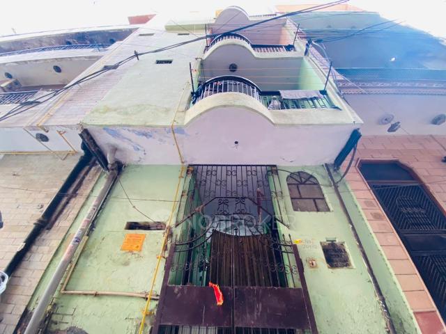 4 BHK House For Sale In Rani Bagh, Shakurpur