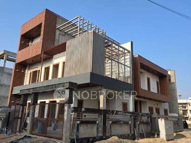 4+ BHK House For Sale In Rasulpur Sikroda