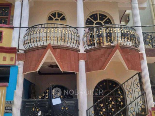 4+ BHK House For Sale In Royal Enterprises, 521, 5th Main R