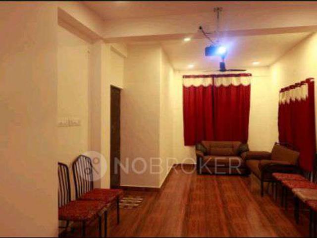 4+ BHK House For Sale In Semmancheri