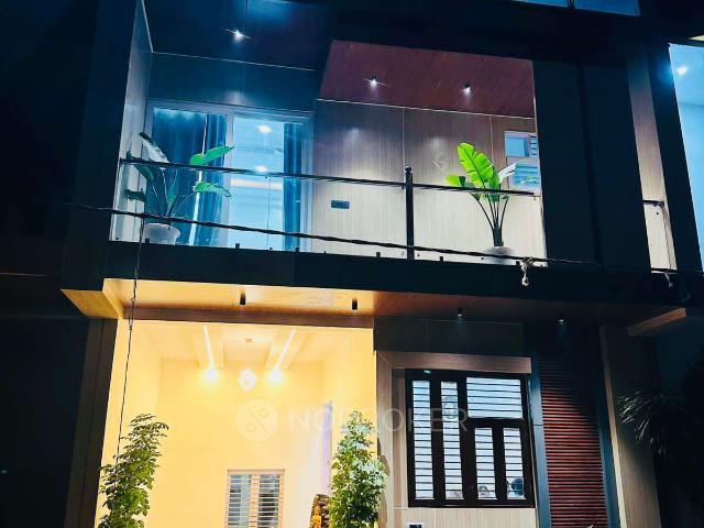 4 BHK House For Sale In Sector 10