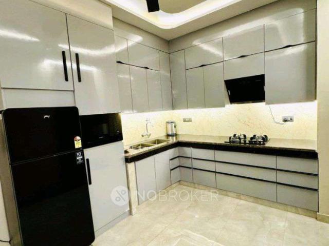 4 BHK House For Sale In Sector 16