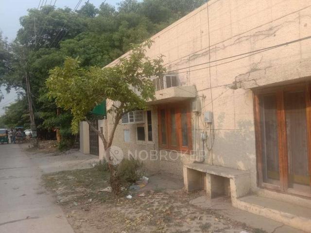 4 BHK House For Sale In Sector 16