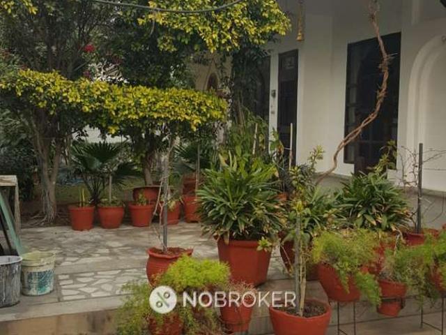 4+ BHK House For Sale In Sector 16a