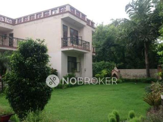 4+ BHK House For Sale In Sector 21a