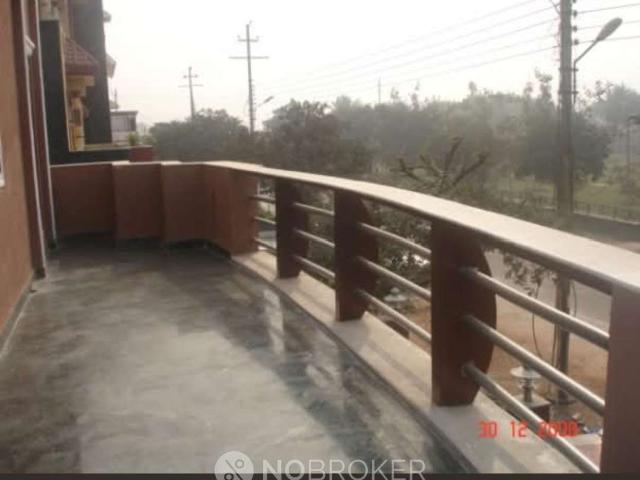 4+ BHK House For Sale In Sector 52