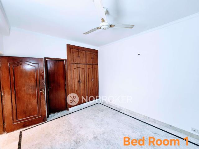 4 BHK House For Sale In Sector 54