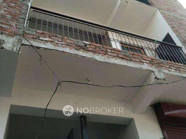 4+ BHK House For Sale In Sector 62a