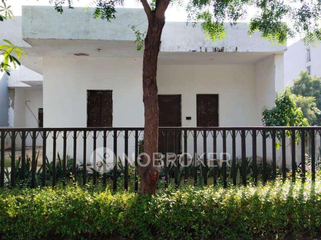 4+ BHK House For Sale In Sector 91