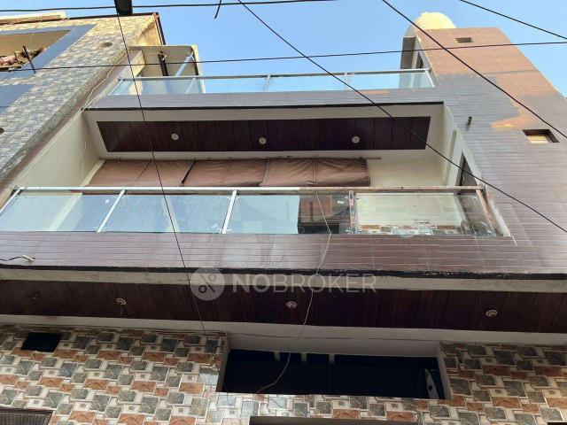 4 BHK House For Sale In Sector 9