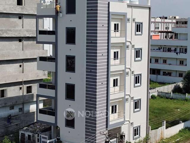 4+ BHK House For Sale In Shamsha Bad