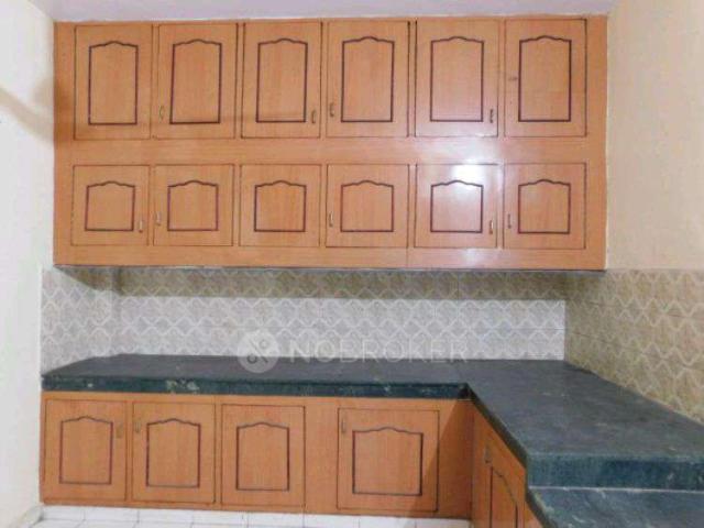 4+ BHK House for Rent In 238