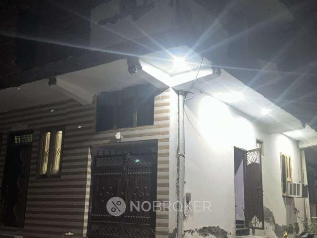 4+ BHK House for Rent In Tilapta Village