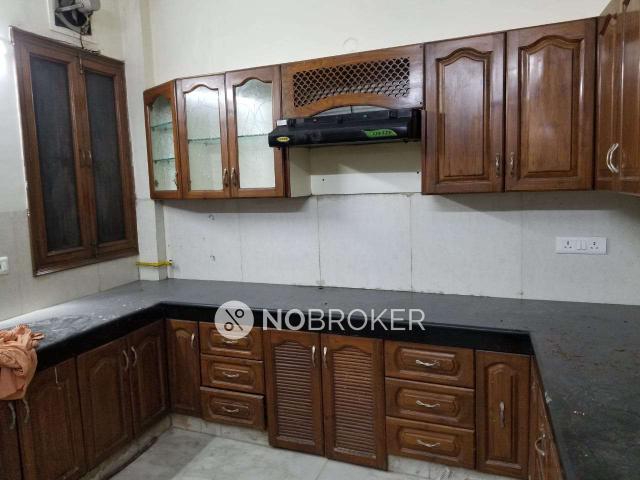4 BHK House for Rent In Rajouri Garden