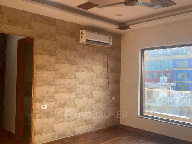 4+ BHK House for Rent In Sector 19
