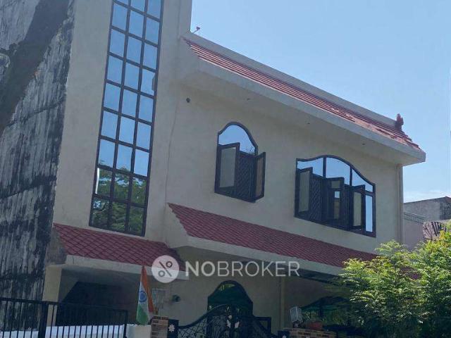 4+ BHK House for Rent In Sector 31