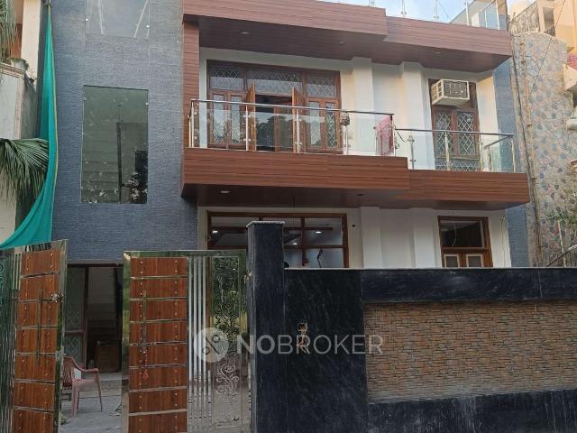 4 BHK House for Rent In Sector 40