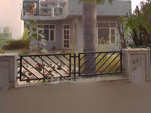 4 BHK House for Rent In Sector 45