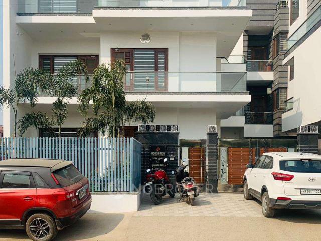 4 BHK House for Rent In Sector 49