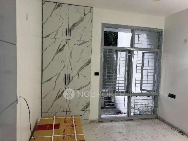 4+ BHK House for Rent In Sector 57