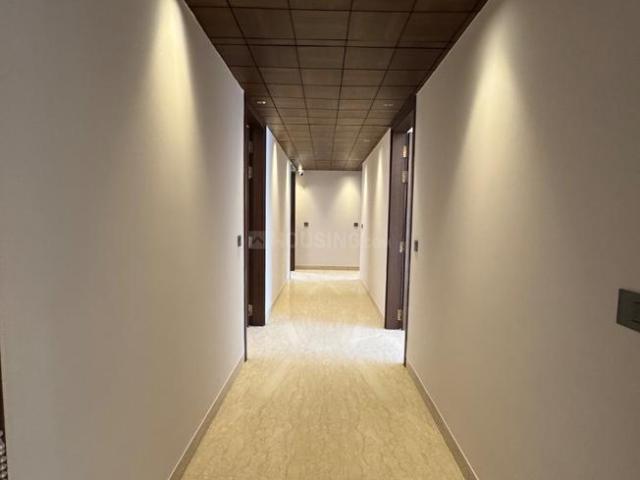 4 BHK Independent Builder Floor in Maharani Bagh for resale New Delhi. The reference number is 20359263