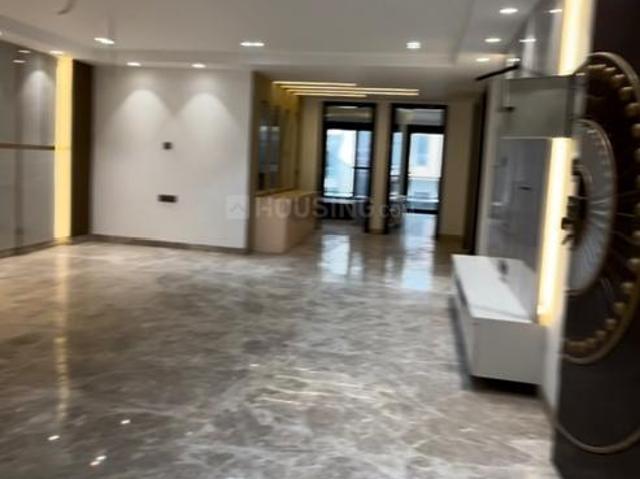 4 BHK Independent Builder Floor in Mansarover Garden for resale New Delhi. The reference number is 18725233