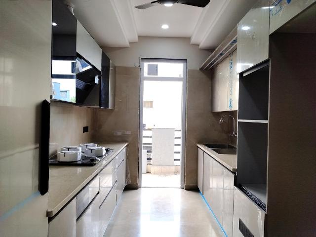 4 BHK Independent Builder Floor in Mayfield Garden for resale Gurgaon. The reference number is 16796020