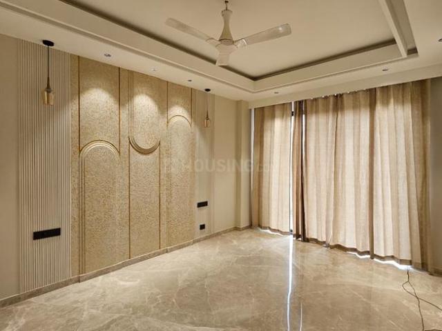 4 BHK Independent Builder Floor in Mayfield Garden for resale Gurgaon. The reference number is 19055099