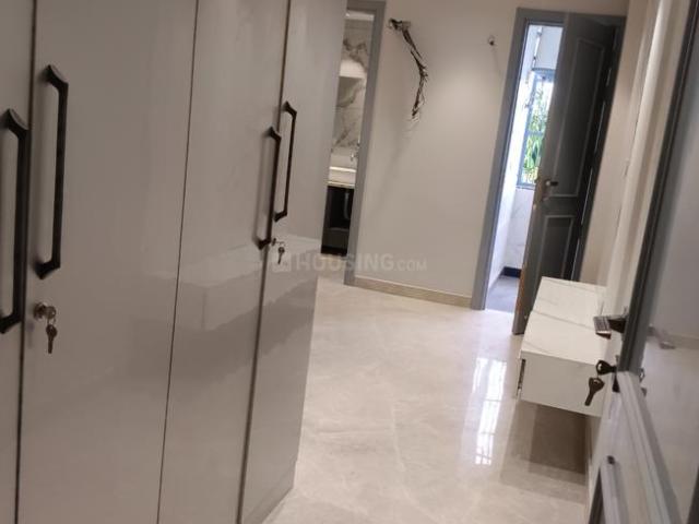 4 BHK Independent Builder Floor in Model Town for rent New Delhi. The reference number is 19973727