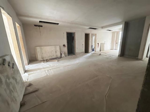 4 BHK Independent Builder Floor in Model Town for resale New Delhi. The reference number is 18619933