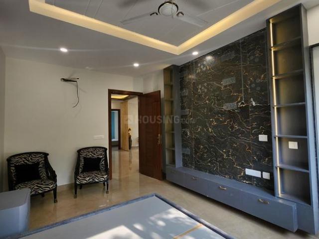 4 BHK Independent Builder Floor in Naraina for resale New Delhi. The reference number is 19599874