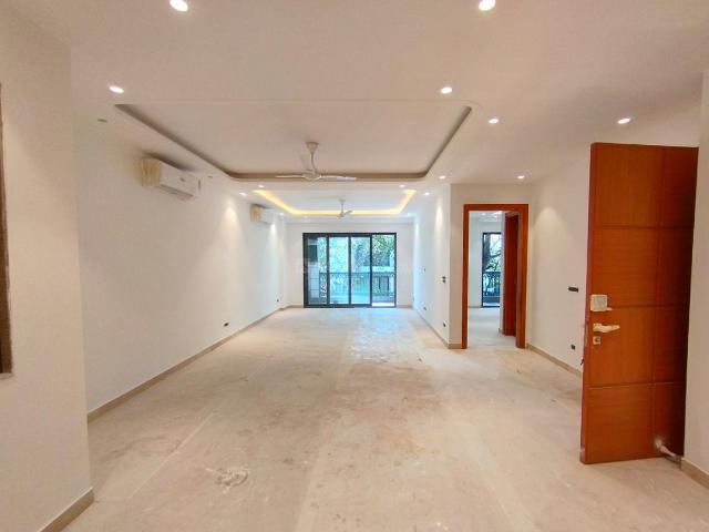 4 BHK Independent Builder Floor in Navjeevan Vihar for rent New Delhi. The reference number is 20140906