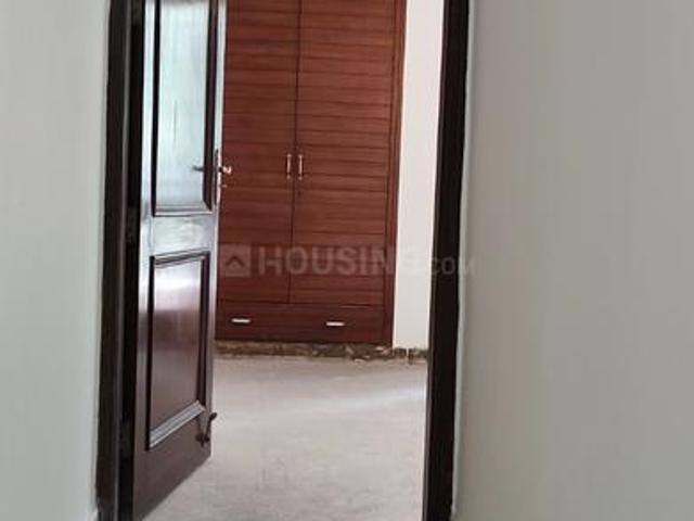 4 BHK Independent Builder Floor in Navjeevan Vihar for resale New Delhi. The reference number is 19583731