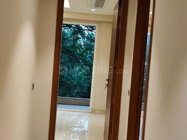 4 BHK Independent Builder Floor in Navjeevan Vihar for resale New Delhi. The reference number is 19920677