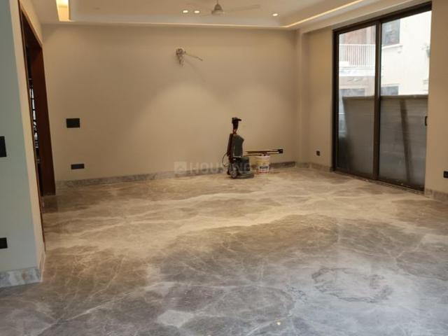 4 BHK Independent Builder Floor in Navjeevan Vihar for resale New Delhi. The reference number is 20667026