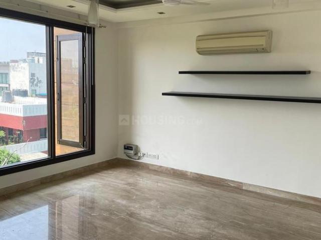 4 BHK Independent Builder Floor in New Friends Colony for resale South East Delhi. The reference number is 16437255