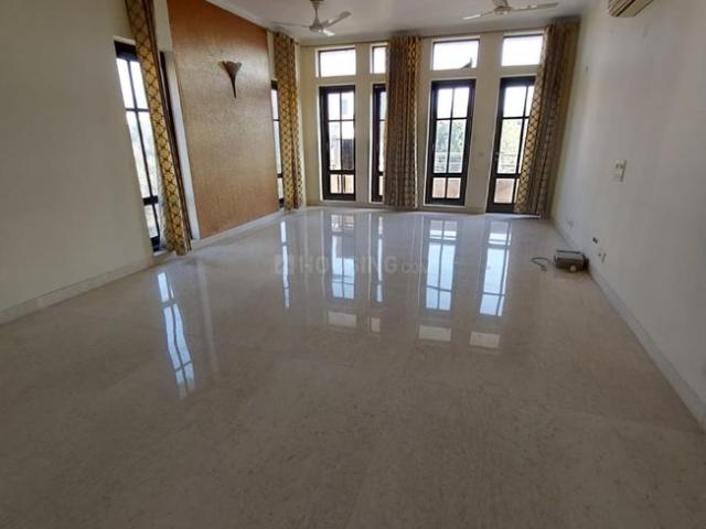4 BHK Independent Builder Floor in New Friends Colony for resale New Delhi. The reference number is 20689259